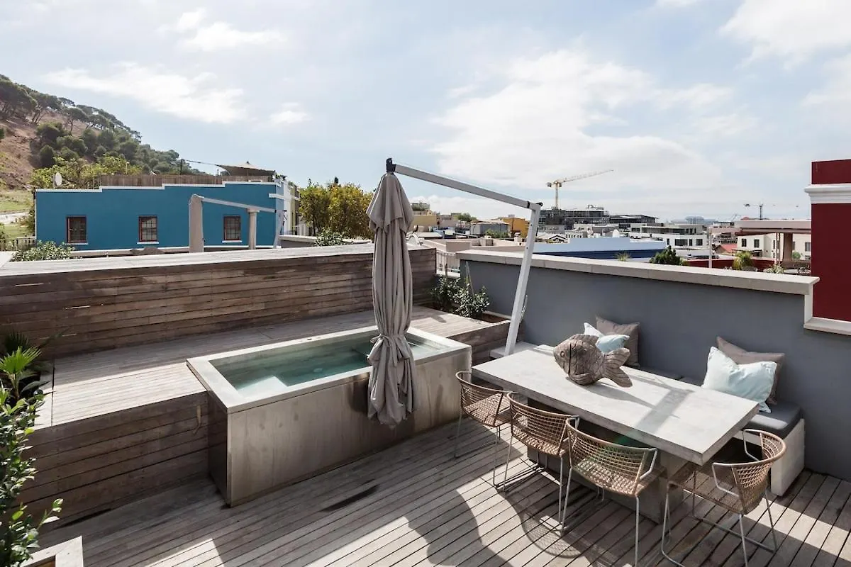 9A Loader - Roof Top Hot Tub And Mountain Views Cape Town